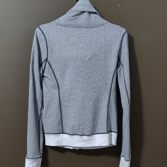 Lululemon Be Present Jacket White/Black Heathered Herringbone Women SIZE… - Picture 3 of 5